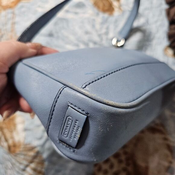 2002 Vintage Y2K Coach Demi Shoulder Bag in Blue Glovetanned Leather - Picture 6 of 8